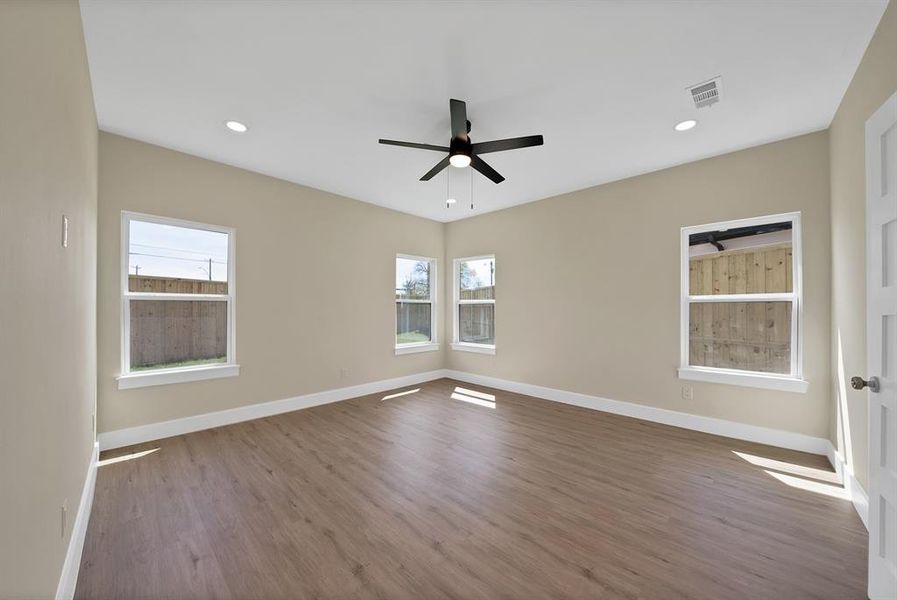 Spacious, unfurnished interior of a new home in , The Colony (Image 29).