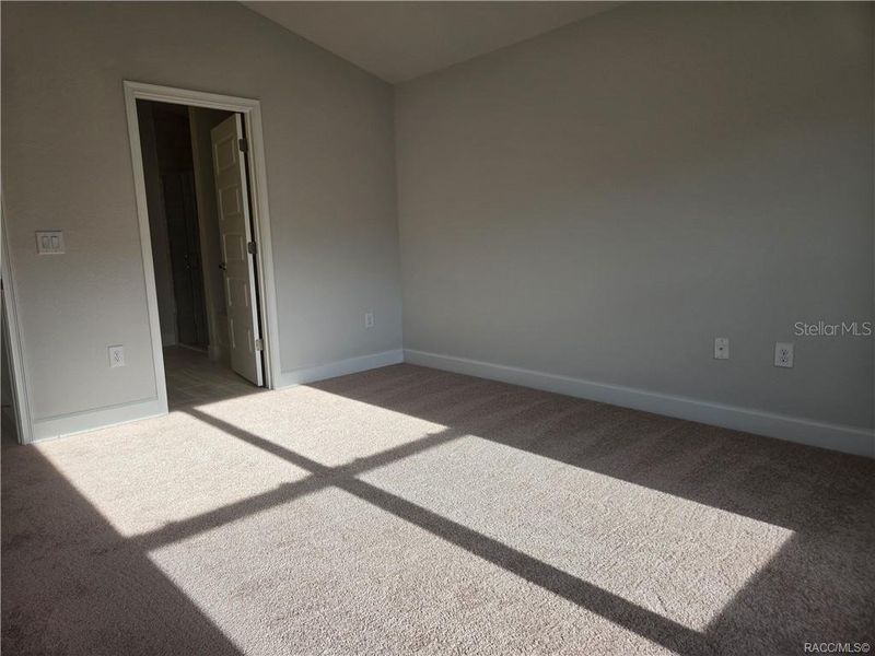 Spacious, unfurnished interior of a new home in Wyld Palms, Inverness (Image 13).