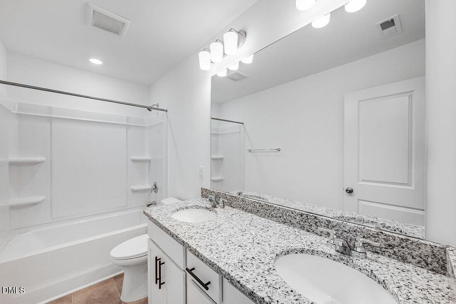 hj-nc-raleigh-magnolia-sage-lot-69-bathr