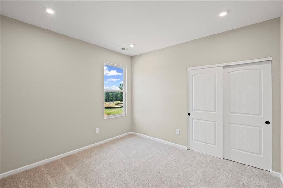Spacious, unfurnished interior of a new home in Easton Park, Dallas (Image 24).