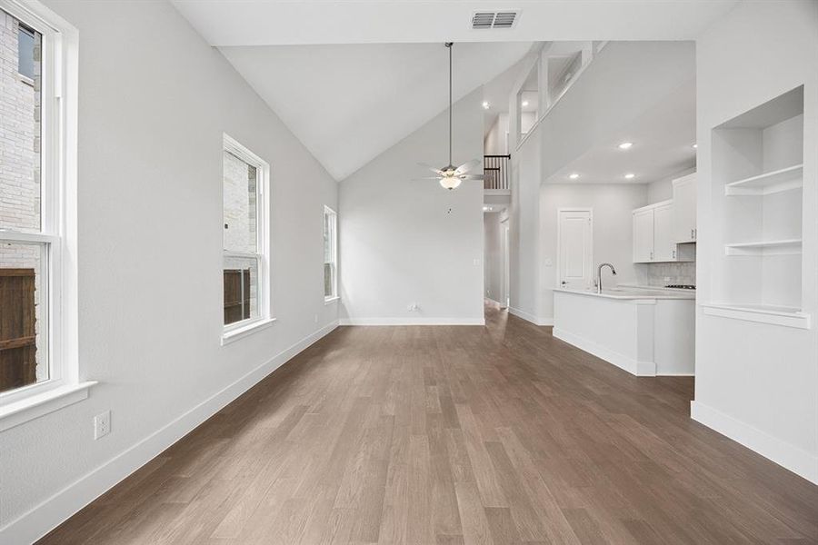Spacious, unfurnished interior of a new home in Lexington Frisco, Frisco (Image 25). Spacious, unfurnished interior of a new home in Lexington Frisco, Frisco (Image 25).