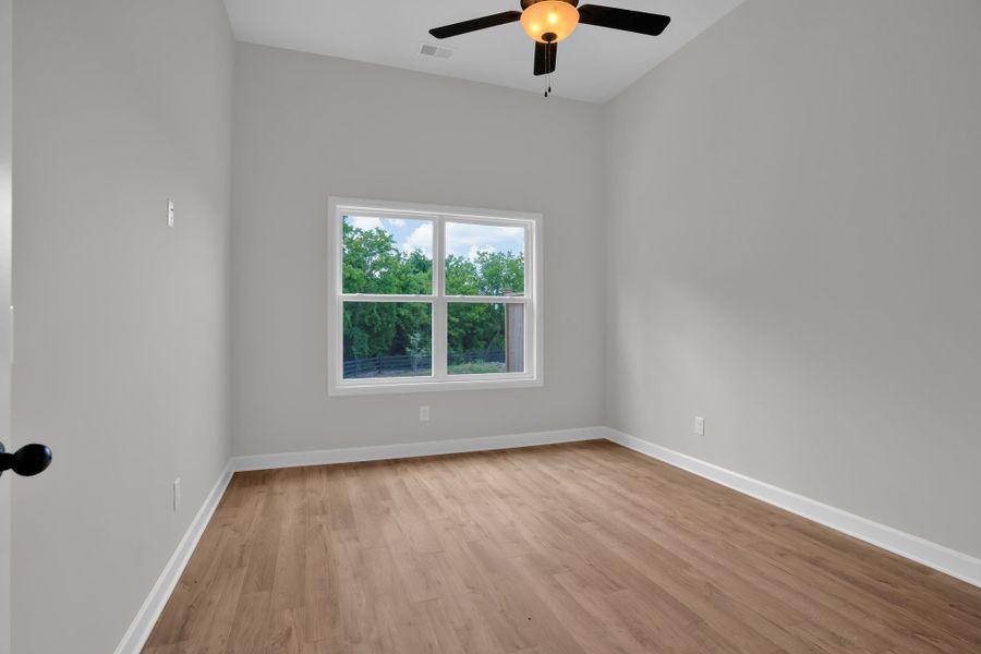 Interior photo of a similar plan (The Charleston). Features & selections may vary. Interior photo of a similar plan (The Charleston). Features & selections may vary.