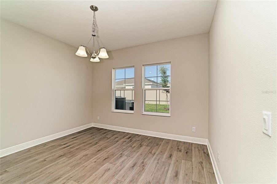 Spacious, unfurnished interior of a new home in Pasadena Woods, Wesley Chapel (Image 39).
