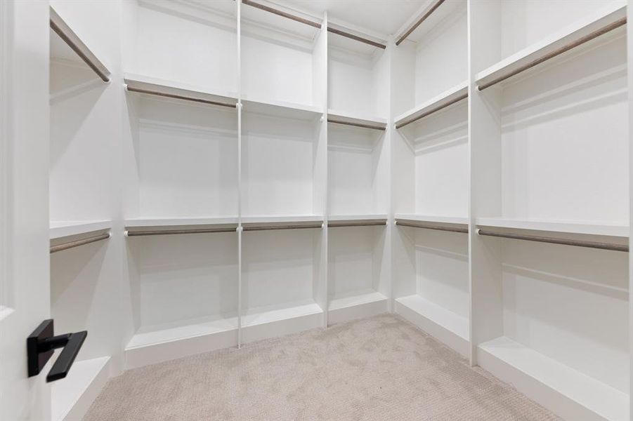 Spacious, unfurnished interior of a new home in Fields 60', Frisco (Image 22). Spacious, unfurnished interior of a new home in Fields 60', Frisco (Image 22).