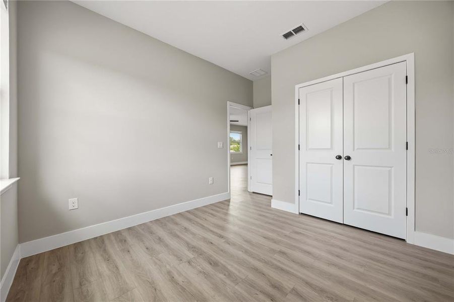 Spacious, unfurnished interior of a new home in , Winter Haven (Image 35).