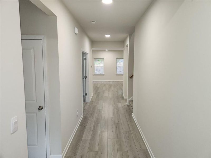 Spacious, unfurnished interior of a new home in The Oaks at Dawson, Dawsonville (Image 26). Spacious, unfurnished interior of a new home in The Oaks at Dawson, Dawsonville (Image 26).