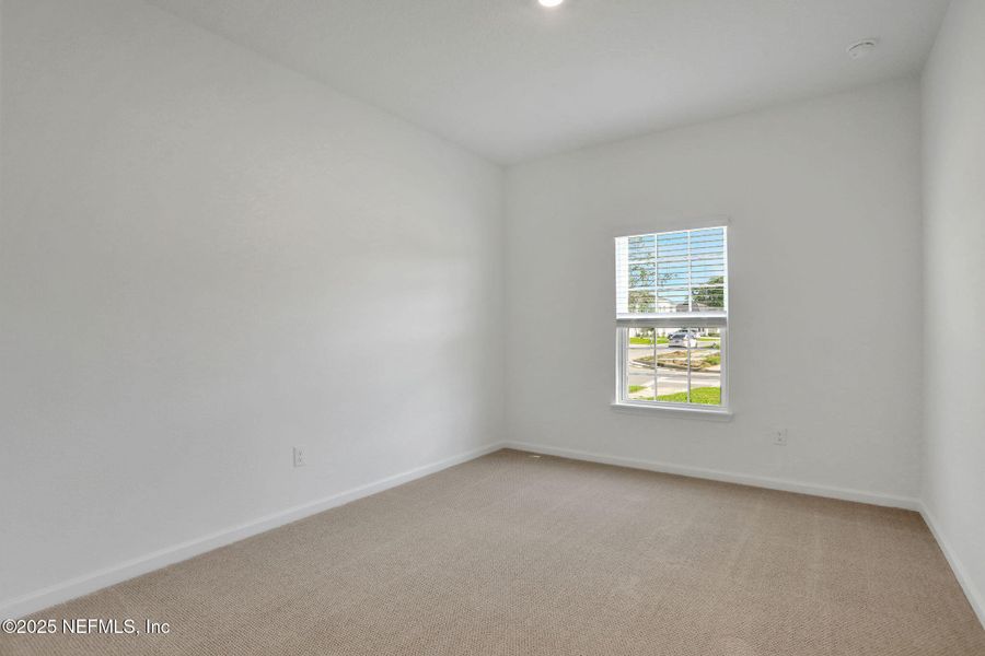 Spacious, unfurnished interior of a new home in Silver Landing at SilverLeaf, St. Augustine (Image 20).