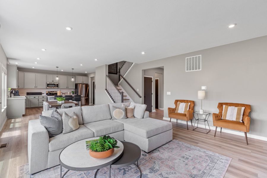 Representative furnished interior of a home built from the Breckenridge by Fischer Homes in Sage Woods, Dallas (Image 12).