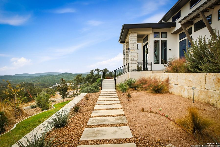 Exterior details and patio area of a home in , San Antonio (Image 43).