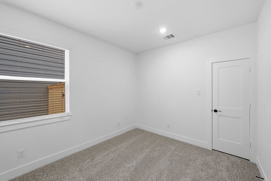 Spacious, unfurnished interior of a new home in Bridgeland 45's, Cypress (Image 20).