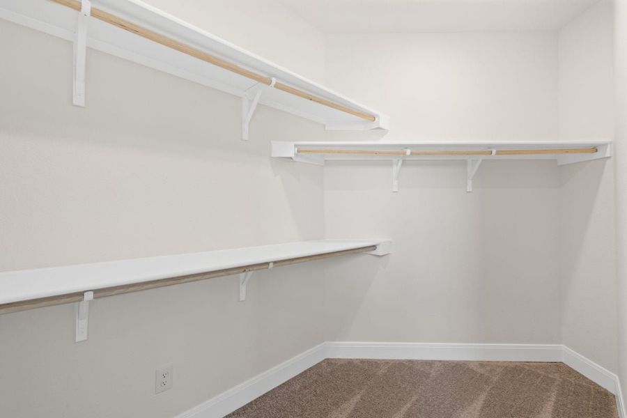 Spacious, unfurnished interior of a new home in Overlook Ranch, Georgetown (Image 22).