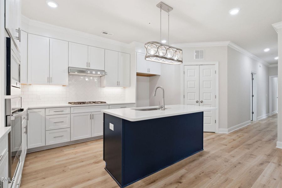 32-web-or-mls-dsc05396 32-web-or-mls-dsc05396