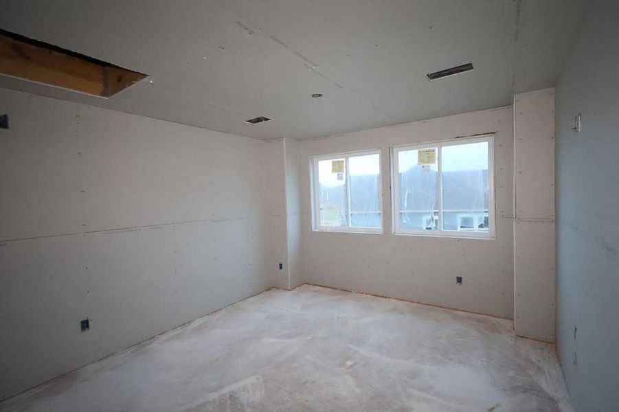 Spacious, unfurnished interior of a new home in Oakwood Estates, Waller (Image 5). Spacious, unfurnished interior of a new home in Oakwood Estates, Waller (Image 5).