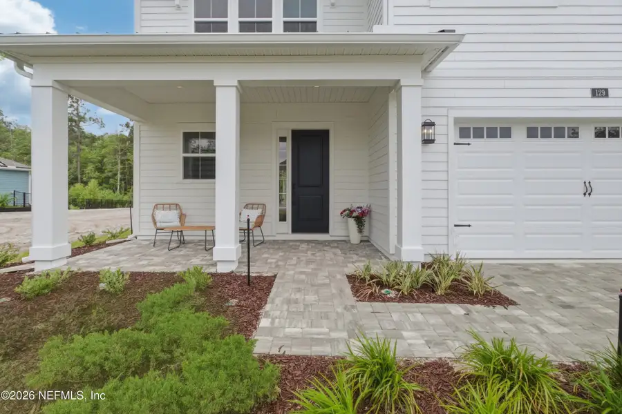 Exterior details and patio area of a home in , Ponte Vedra (Image 4).