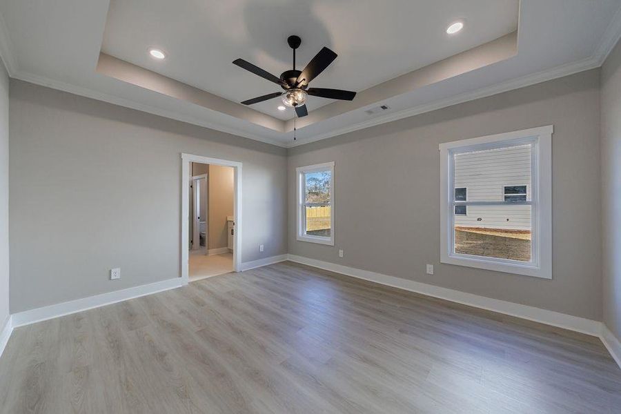 Spacious, unfurnished interior of a new home in , Carrollton (Image 37).