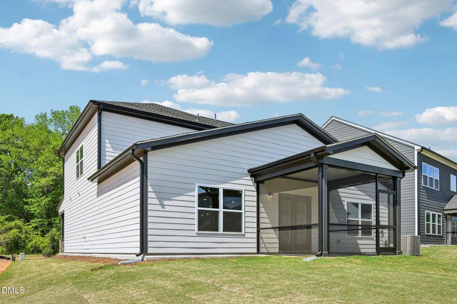 47-web-or-mls-Ken Dr-S1704-047