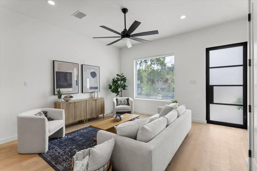 Furnished interior view inside a new home in , Austin (Image 36). Furnished interior view inside a new home in , Austin (Image 36).