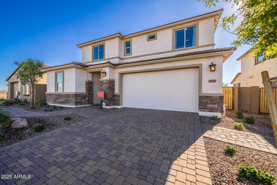 7921 E. Raleigh Avenue 7921 E. Raleigh Avenue