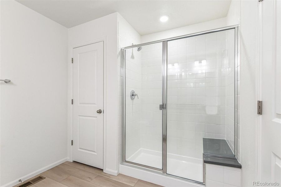 Image 31 of a home in Turnberry.