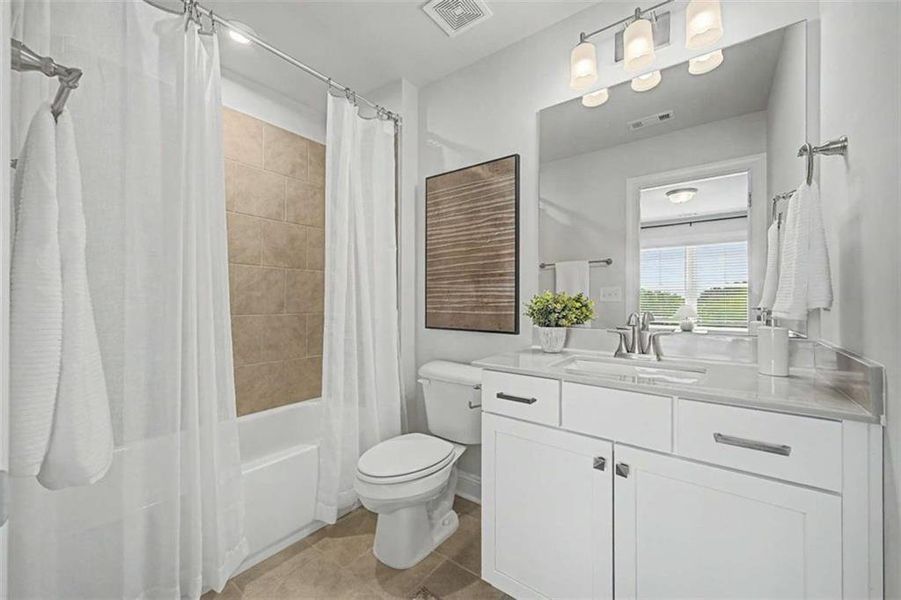 Furnished interior view inside a new home in The Estates at Hurricane Pointe, Douglasville (Image 37).