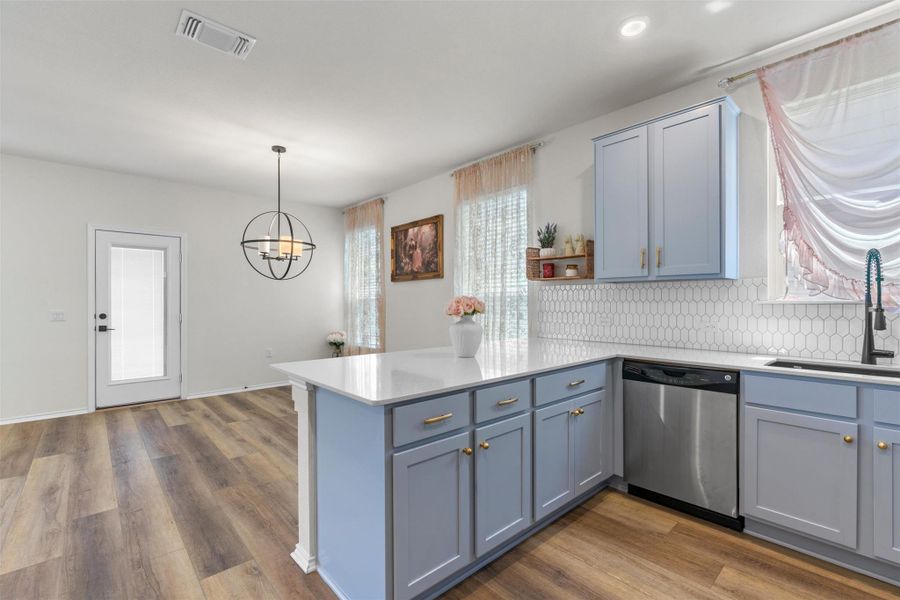 Furnished interior view inside a new home in , Manor (Image 21).