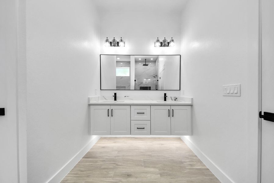 Principal Bathroom