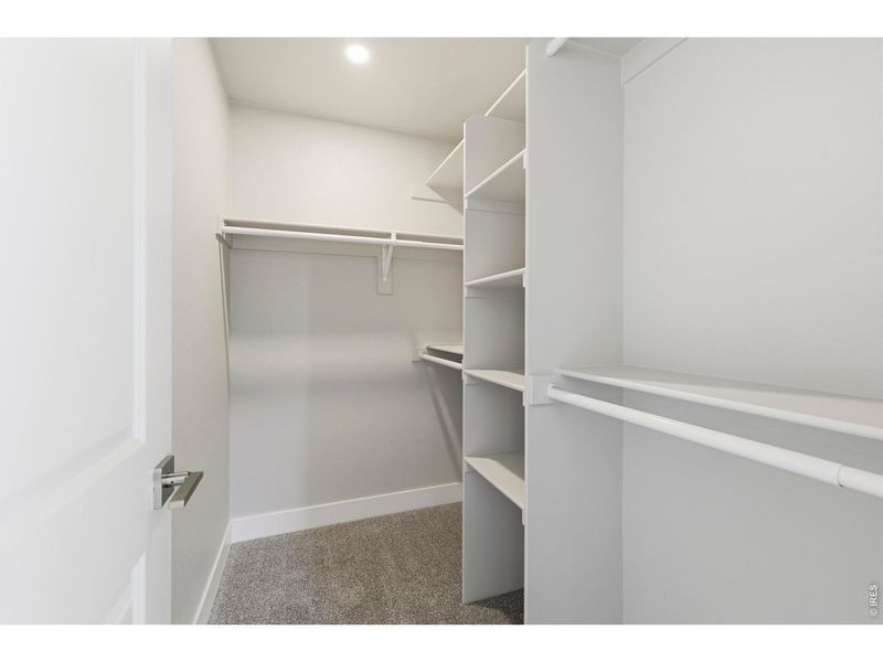Spacious, unfurnished interior of a new home in , Loveland (Image 30).