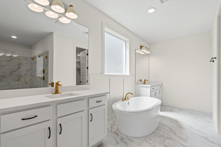 Furnished interior view inside a new home in White Oak, Arlington (Image 10). Furnished interior view inside a new home in White Oak, Arlington (Image 10).