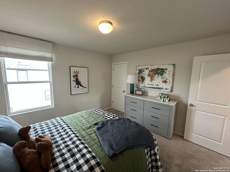 Furnished interior view inside a new home in Meadows at Hennersby Hollow 40's, San Antonio (Image 12). Furnished interior view inside a new home in Meadows at Hennersby Hollow 40's, San Antonio (Image 12).