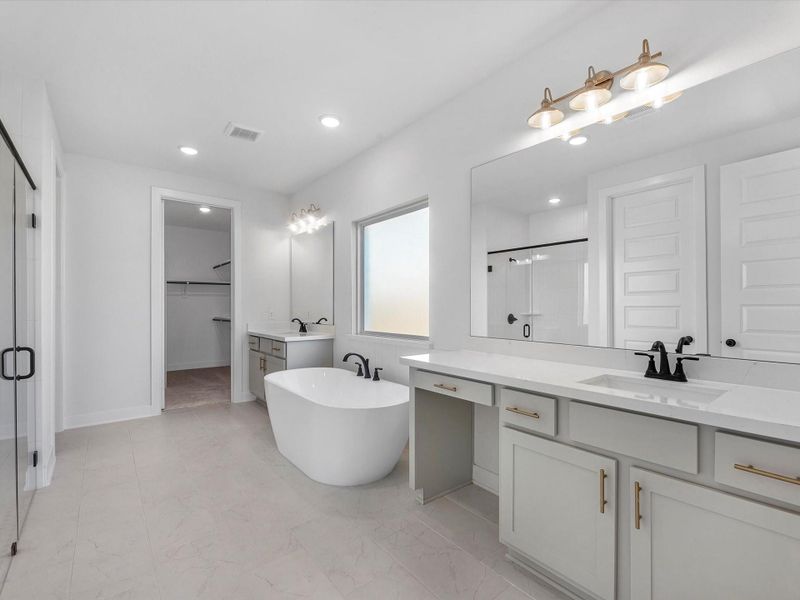 Furnished interior view inside a new home in Grange - 55', Katy (Image 7). Furnished interior view inside a new home in Grange - 55', Katy (Image 7).