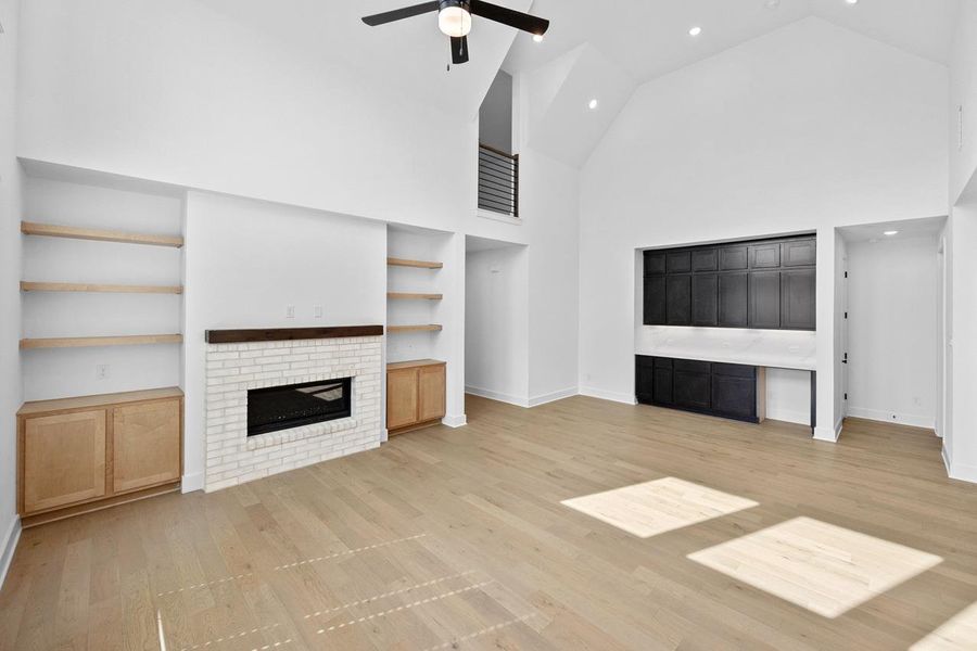 Spacious, unfurnished interior of a new home in Parkside Peninsula, Georgetown (Image 11).