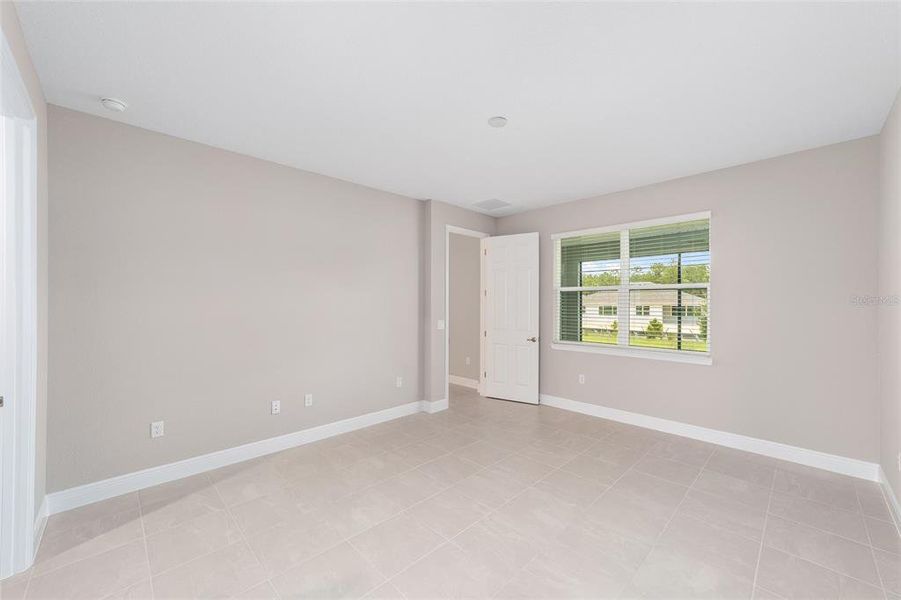 Spacious, unfurnished interior of a new home in On Top of the World Communities, Ocala (Image 17).
