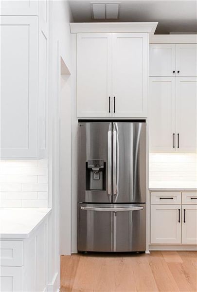 Image 47 of a home in .