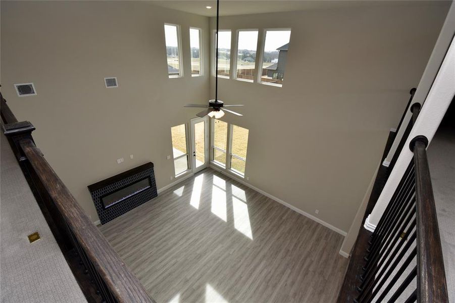 Spacious, unfurnished interior of a new home in , Prosper (Image 24).