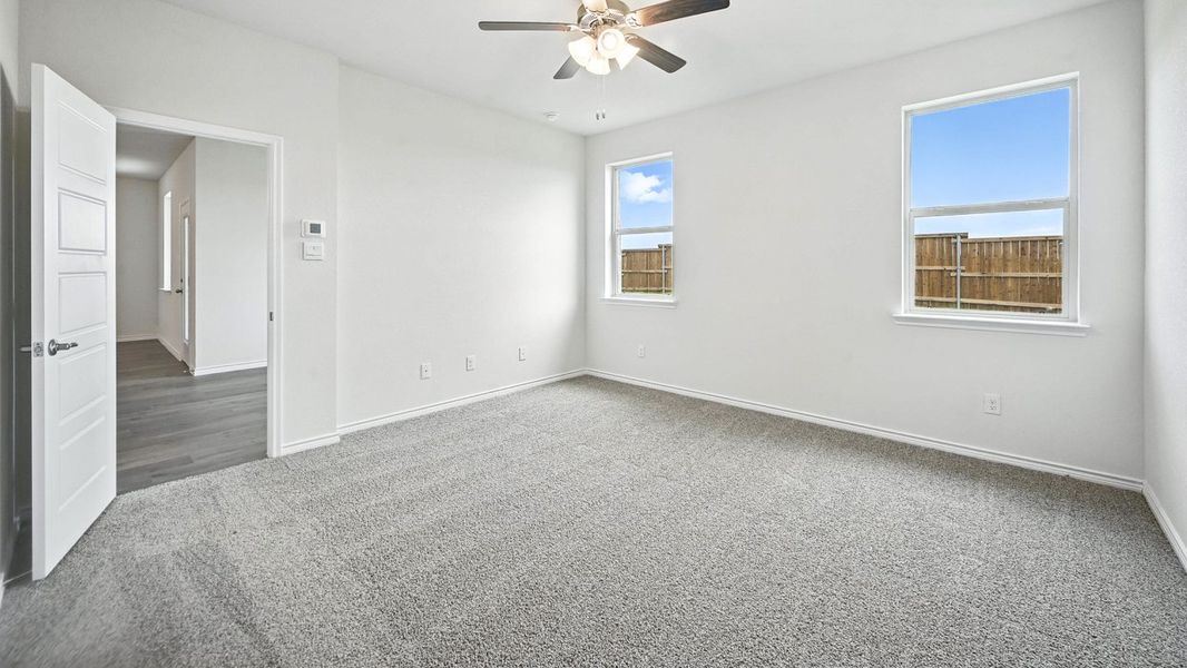 Spacious, unfurnished interior of a new home in Trailstone, Caddo Mills (Image 7).