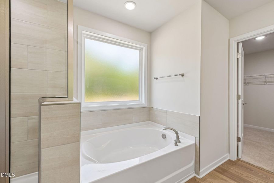 21 - Primary Bath