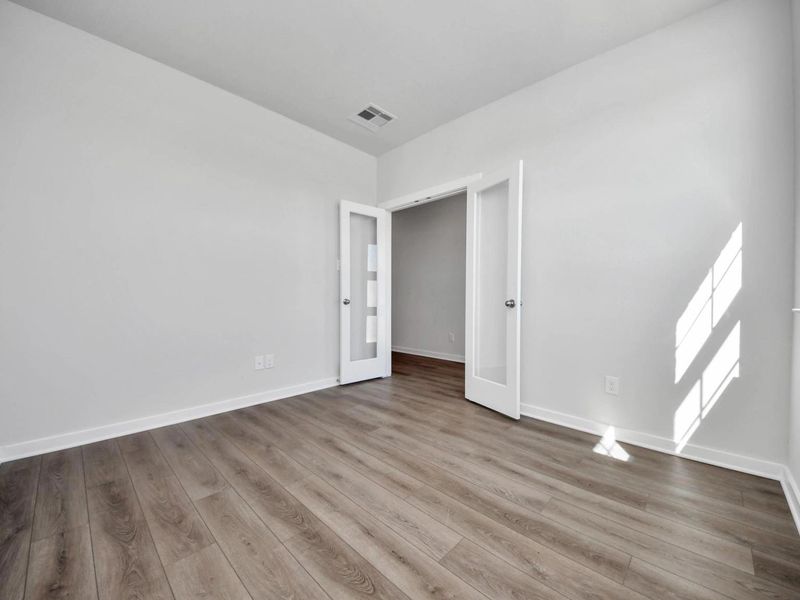 Spacious, unfurnished interior of a new home in Emberly, Beasley (Image 19).