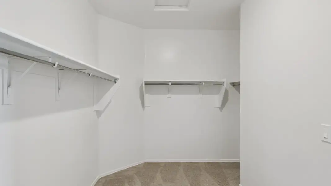 Spacious, unfurnished interior of a new home in Moonlight, Maricopa (Image 19).