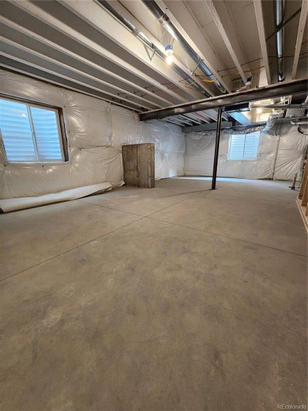 Spacious, unfurnished interior of a new home in , Colorado Springs (Image 19).