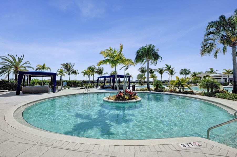 Cresswind Clubhouse Resistance Pool