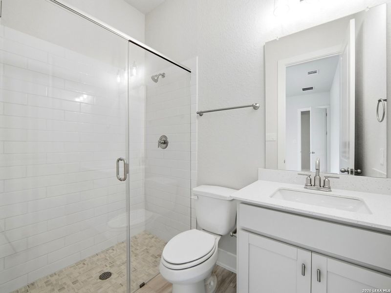 Furnished interior view inside a new home in Cibolo Crossing, Universal City (Image 6).