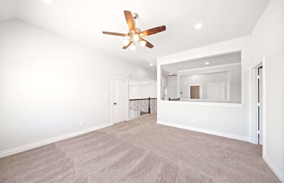 Representative unfurnished interior of a home built from the 3054 by Ravenna Homes in The Highlands 55′, Porter (Image 38). Representative unfurnished interior of a home built from the 3054 by Ravenna Homes in The Highlands 55′, Porter (Image 38).