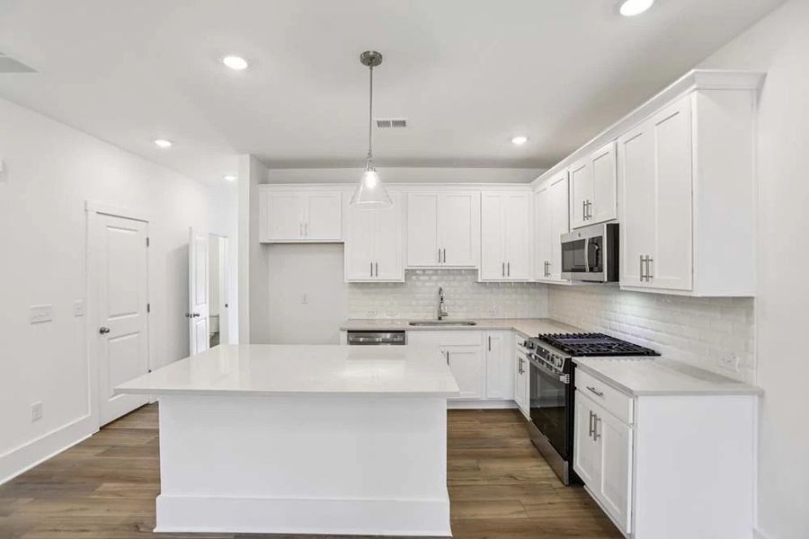 Kitchen featuring Timeless Collection Finishes