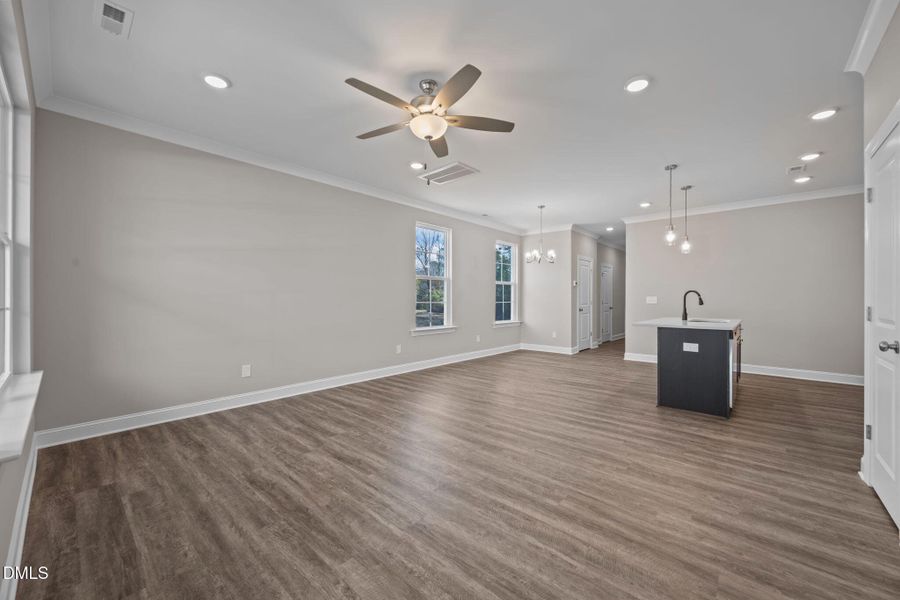 20-web-or-mls-IMG_9885 20-web-or-mls-IMG_9885