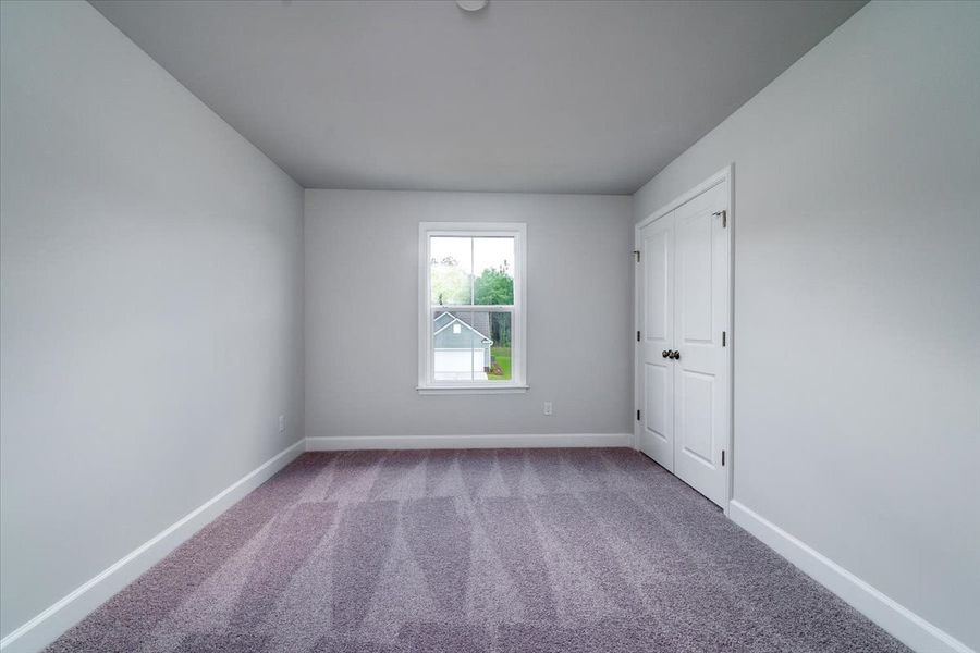 Bright and cozy secondary bedroom. Bright and cozy secondary bedroom.