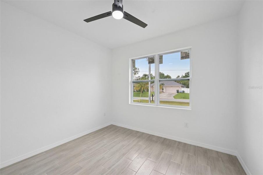 Spacious, unfurnished interior of a new home in , North Port (Image 16).