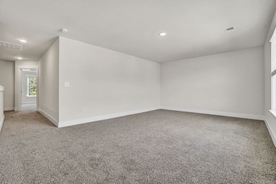 Spacious, unfurnished interior of a new home in Foxbank, Gray Court (Image 48). Spacious, unfurnished interior of a new home in Foxbank, Gray Court (Image 48).