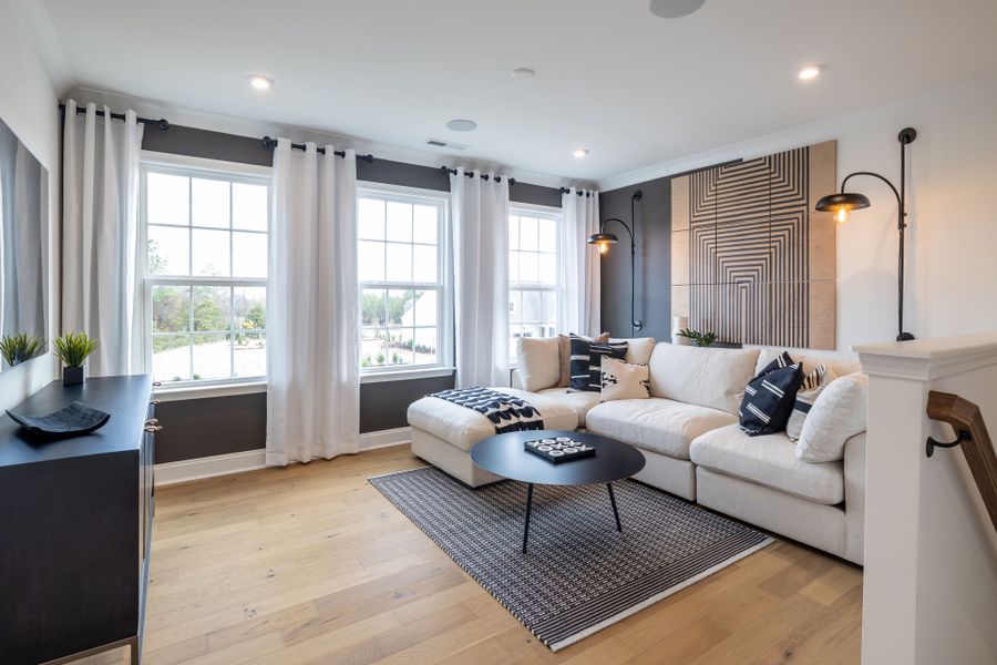 Representative furnished interior of a home built from the Riverton by Pulte Homes in Waterside at Pine Island, Columbia (Image 36). Representative furnished interior of a home built from the Riverton by Pulte Homes in Waterside at Pine Island, Columbia (Image 36).