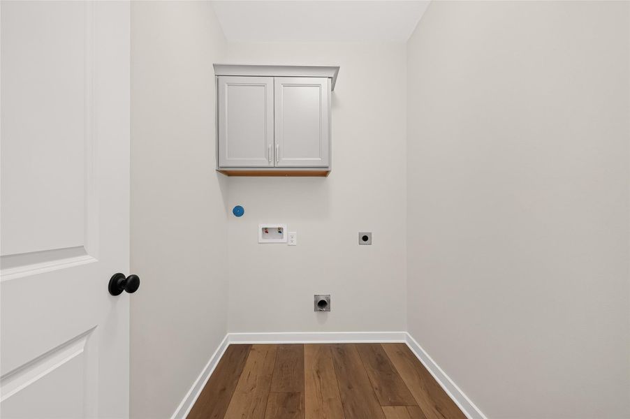 Spacious, unfurnished interior of a new home in Two Step Farm, Montgomery (Image 21). Spacious, unfurnished interior of a new home in Two Step Farm, Montgomery (Image 21).