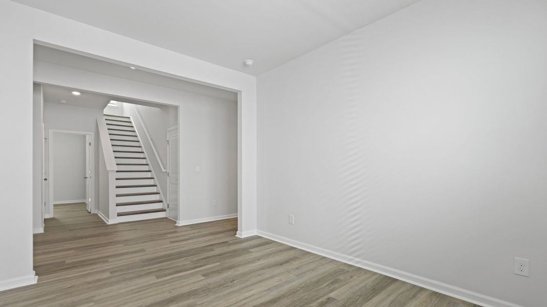 Representative unfurnished interior of a home built from the DARBY-EXP by D.R. Horton in Lakeview at Kitfield, Moncks Corner (Image 18).